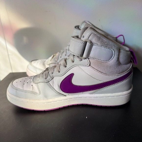 Nike Court Borough Mid 2 Sneakers Shoes Youth Size 5.5Y CD7782-009 White Purple - Picture 5 of 9